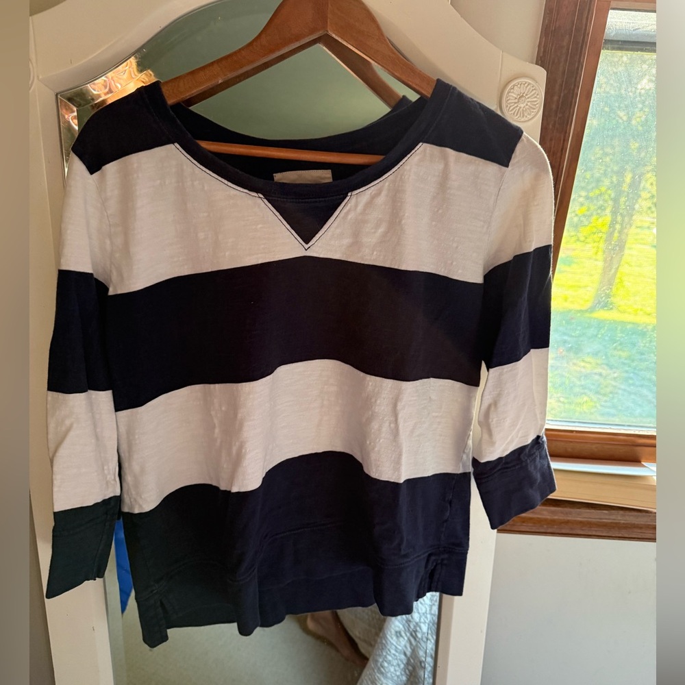 G.H. BASS CO. Women’s Everyday Striped Shirt Navy White Large Cotton
